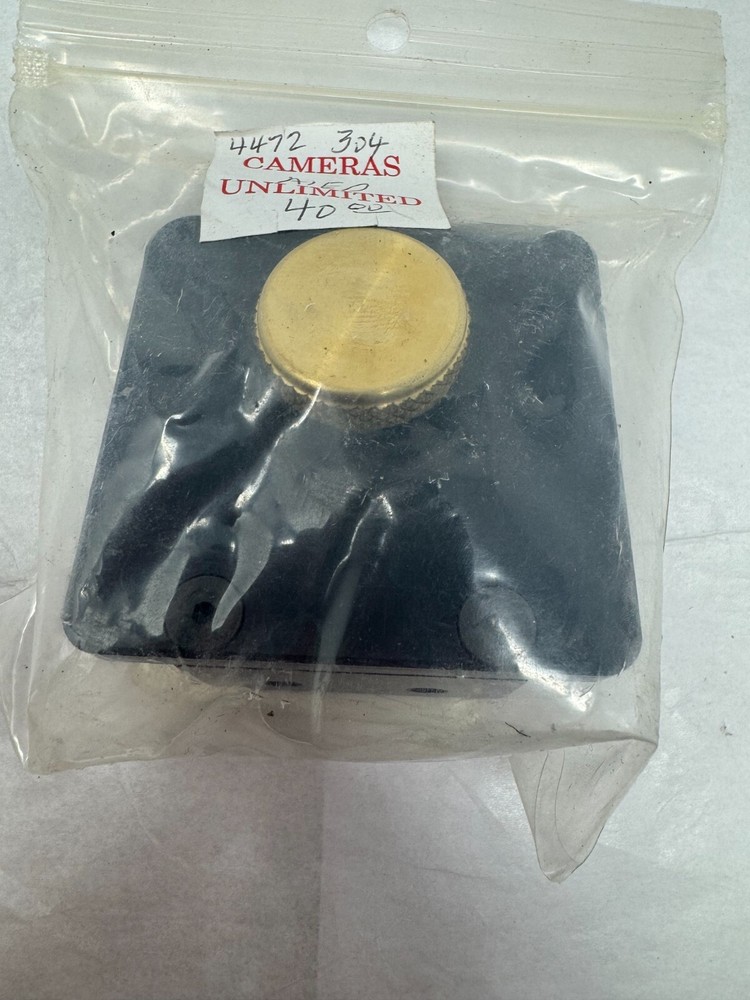 Custom Brackets Bracket Accessory C35 - FD Camera Mounting Plate NEW Sealed