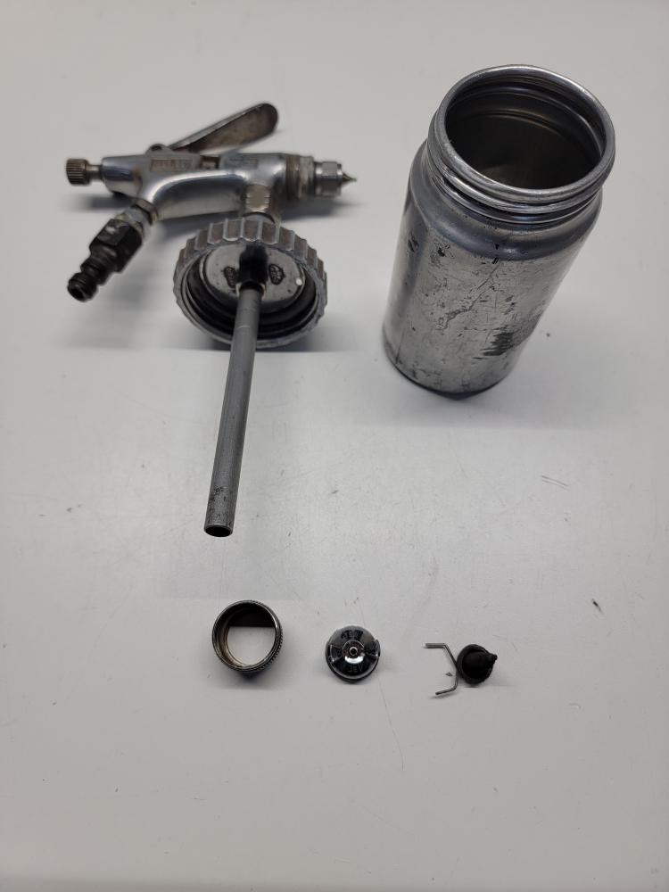 DEVILBISS SPRAY GUN (P14026450)