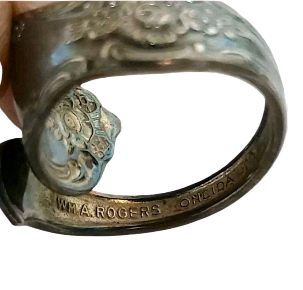 WM Rogers Oneida Spoon Ring Handcrafted Silver Plated Size Adjustable