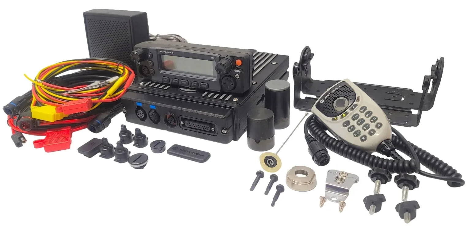 Motorola APX 7500 Multi-Band P25 Two Way Mobile Radio MP RM 380-470MHz 7/800 FPP