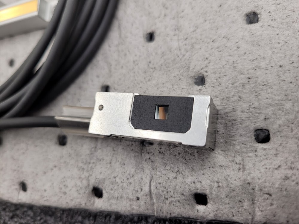 Renishaw Optical Incremental Encoder Read Head RGH24Z30F00A RGH24 0.5um 3m