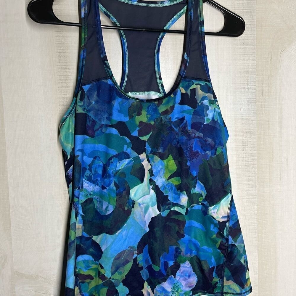 Athleta swim workout top blue, size small
