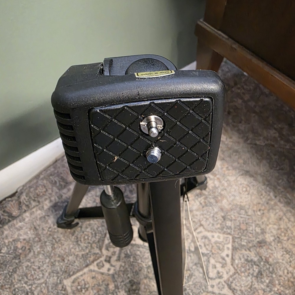 Rokinon T10 Camera Tripod