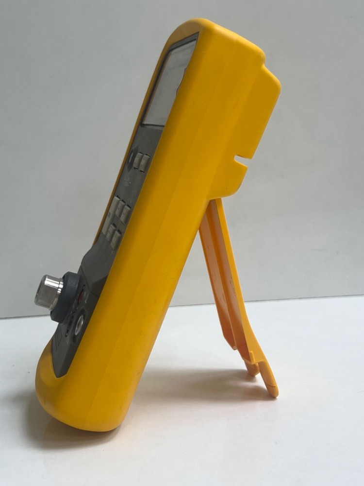 Fluke 717-5000G Pressure Calibrator