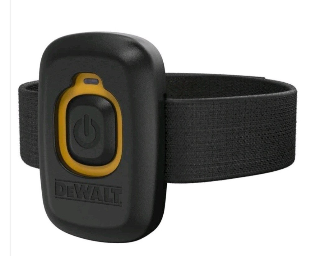 DEWALT WIRELESS TOOL CONTROL REMOTE DCV040