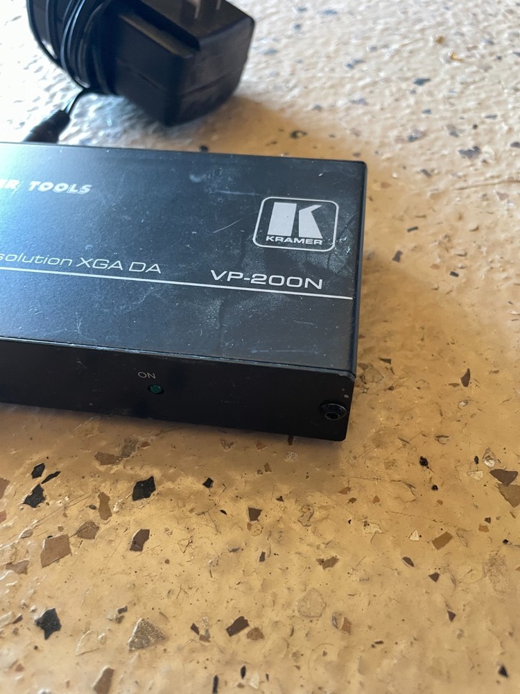 Kramer Electronics VP-200N 1:2 Computer Graphics Video Distribution Amplifier