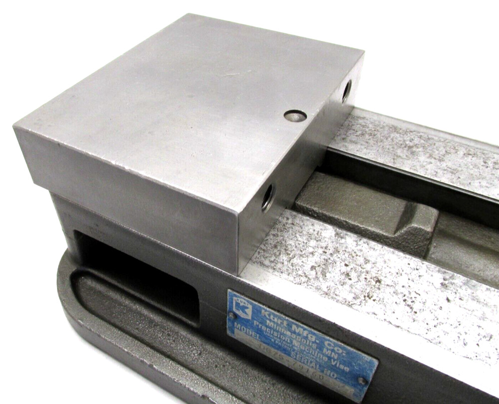 KURT ANGLOCK 6" MILLING MACHINE VISE - #D675