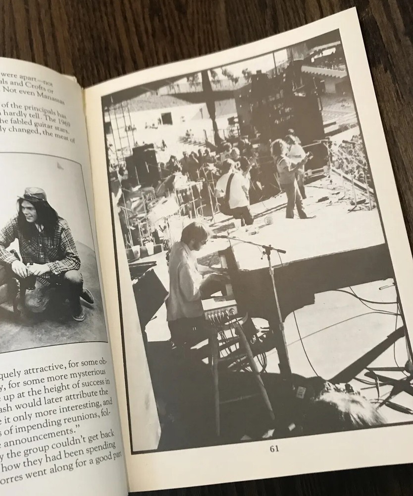 Neil Young by Carole Dufrechou (1982 omnibus press UK)