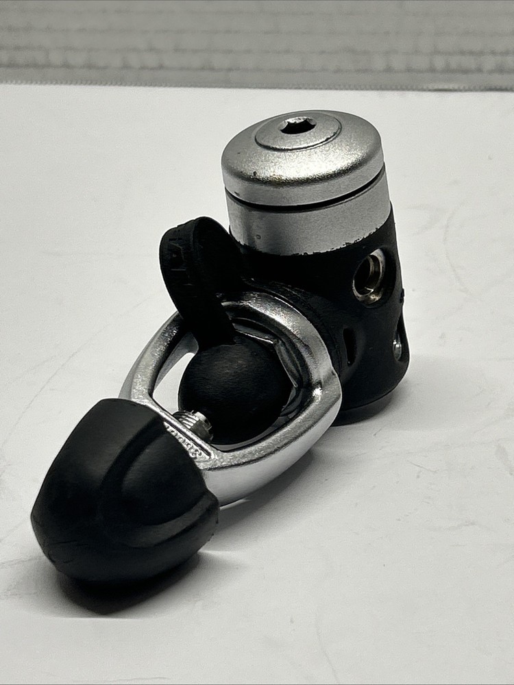 Oceanic DX4 First Stage Regulator. Tested. Scuba Diving.