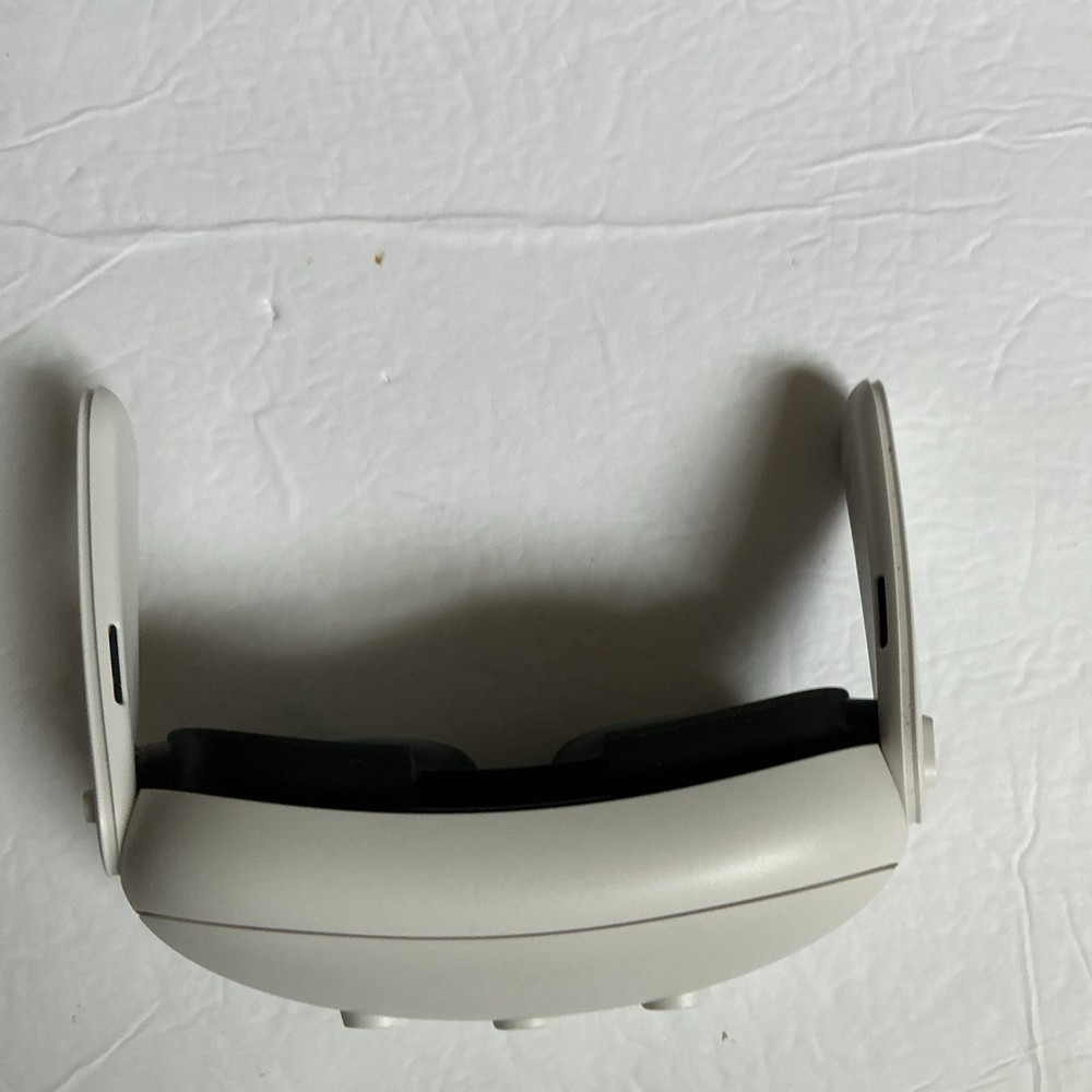 Meta Quest 3 128GB VR Headset Only (0003)- working
