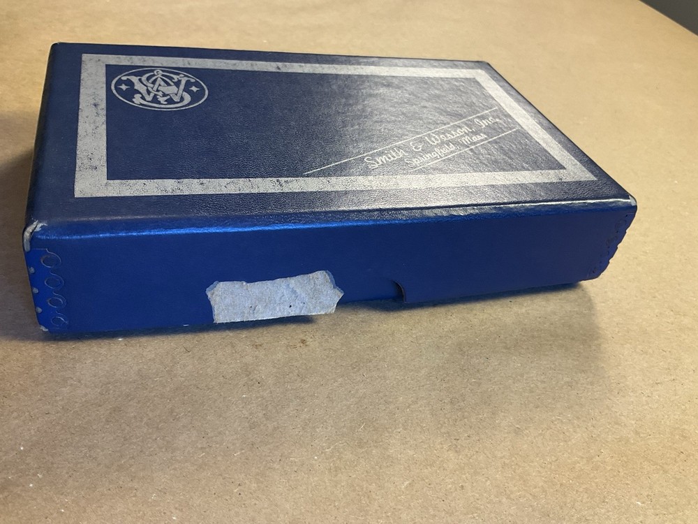 Smith & Wesson Vintage model 49 original box