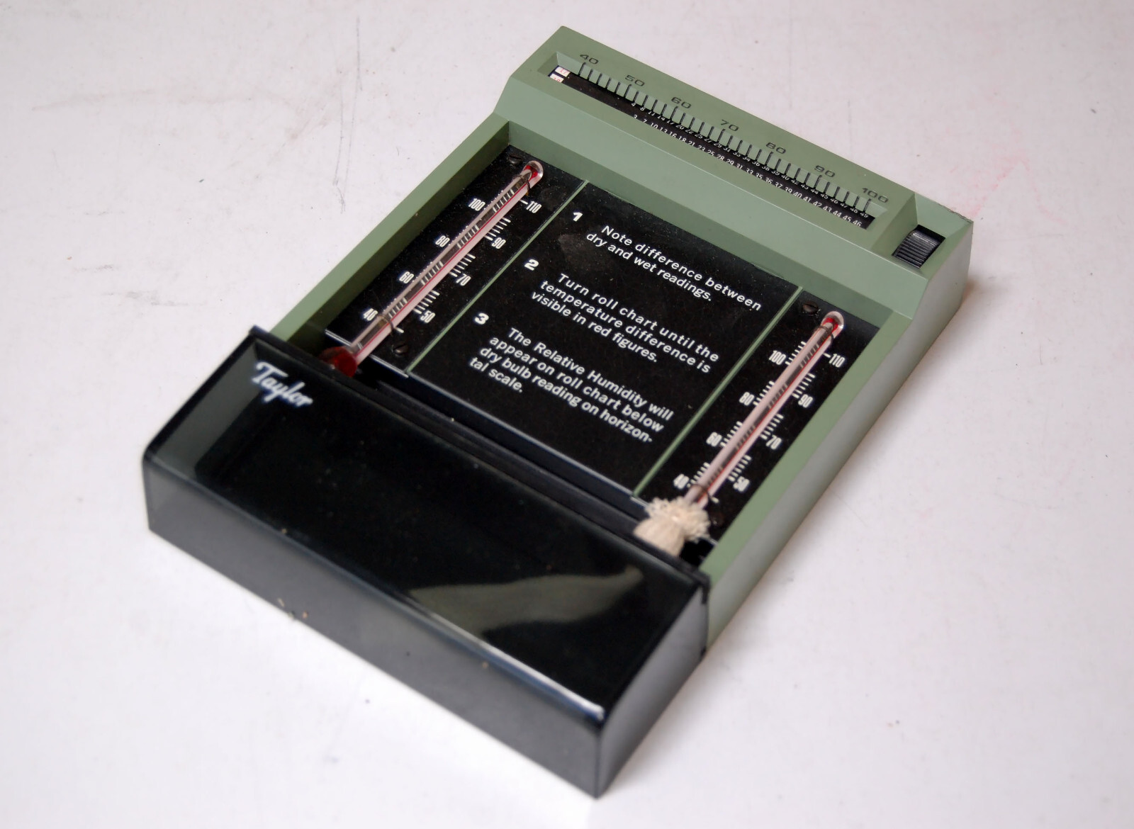 Vintage Taylor Model 5535 Comfortguide Hygrometer LNIB Measure Humidity