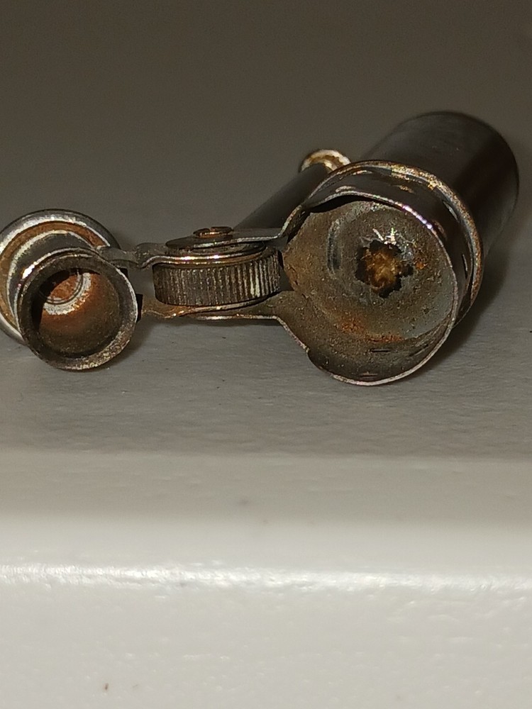 Vintage Dunhill ? service lighter WW2