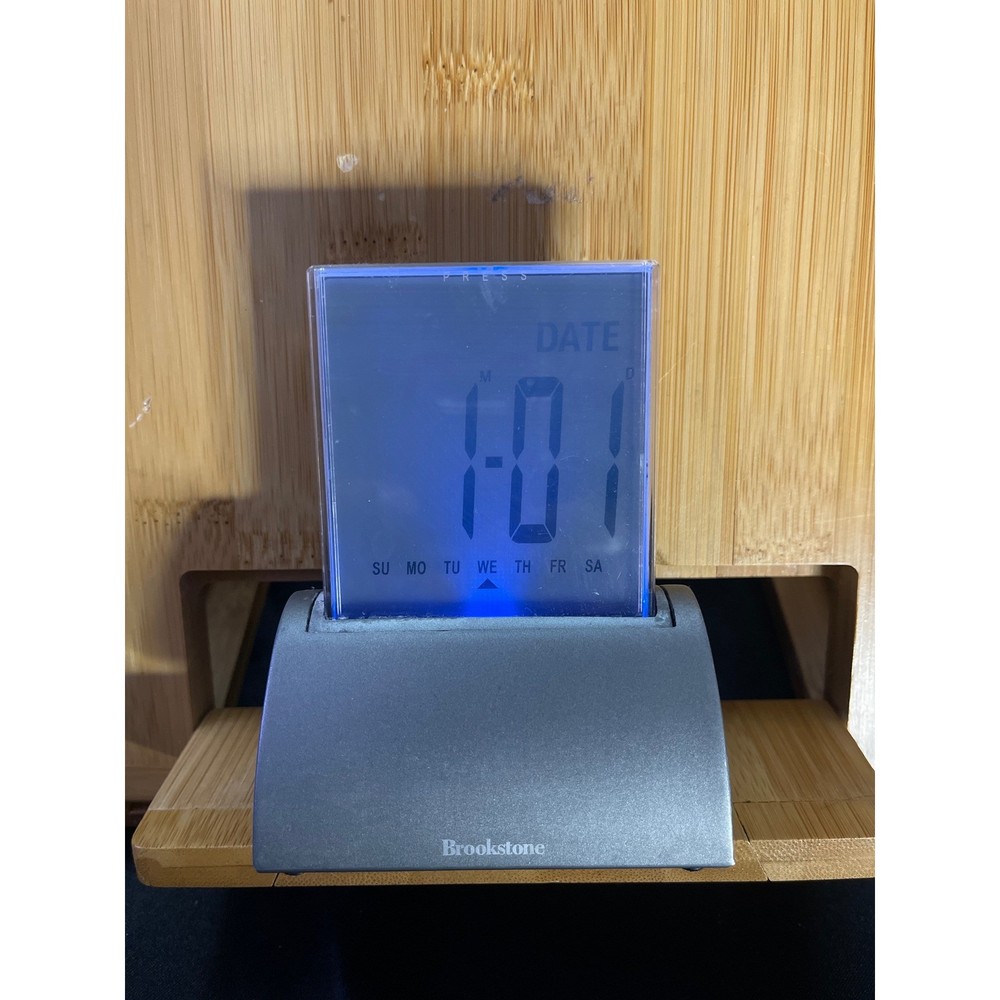 Brookstone Digital Desktop Clock Calendar Thermometer Blue Backlight Silver