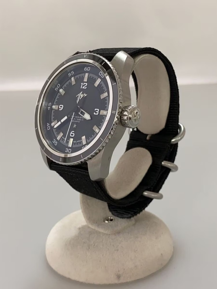 Luch Quartz Watch Analog
