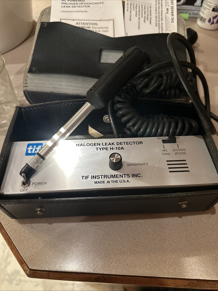 TIF Instruments Inc. Halogen Leak Detector Type H - 10A