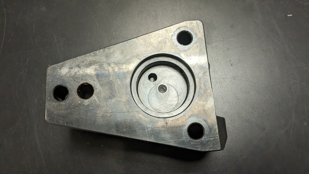 Cincinnati Hawk 1" Tool Block 65009280