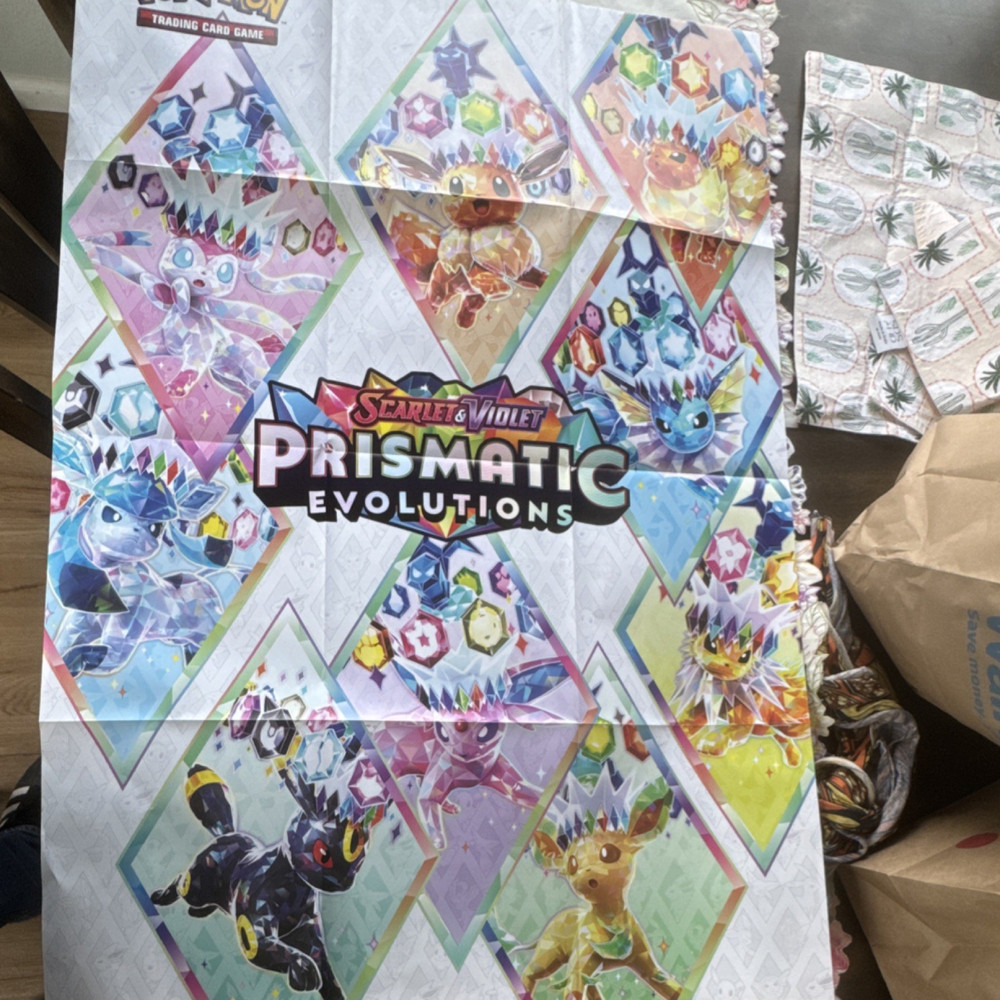 Pokémon Scarlet & Violet Prismatic Evolutions Playmat Eevee Multicolor