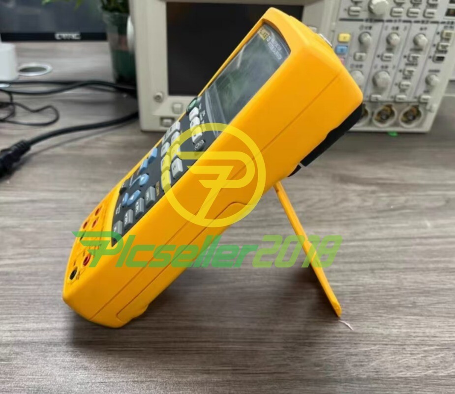 1 used tested Precision Multifunction Process Calibrator FLUKE 725 UPS or FedEx