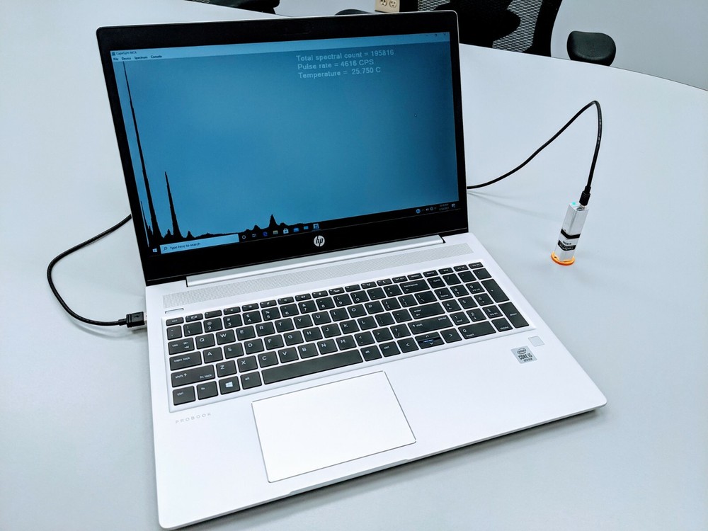 5.6% Solid state CsI Scintillation Gamma Spectrometer with digital MCA