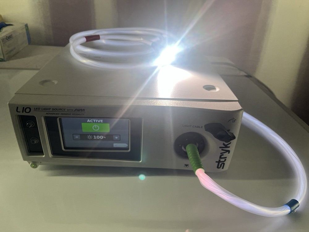 Stryker L10 LED Light Source Without Light source Cable.