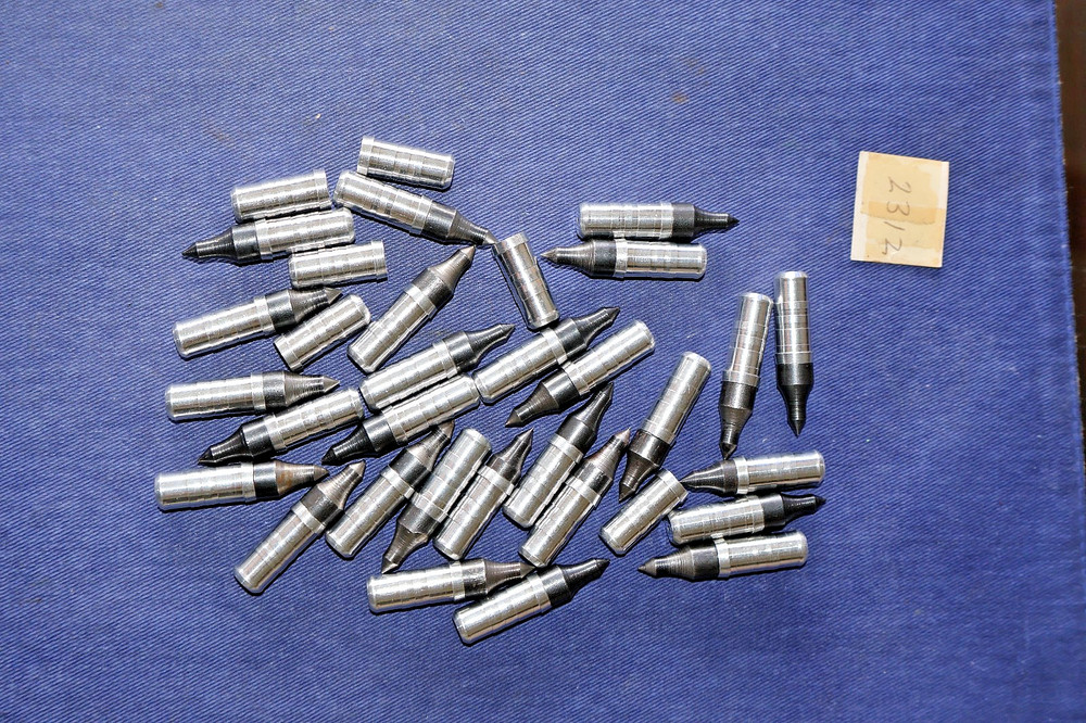 Micellaneous Archery Points,Inserts,and Knocks for Building Your Own Arrows