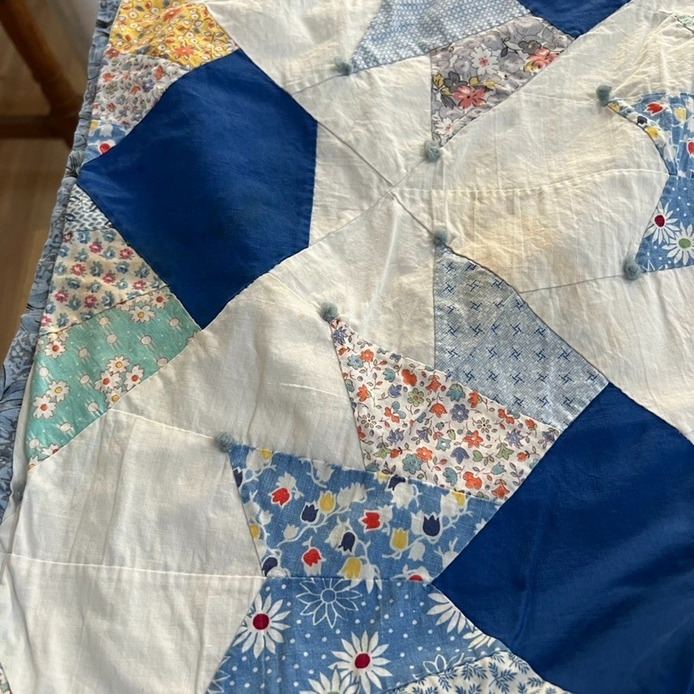 Handmade Fan Quilt Patchwork Floral Pattern Reversible 71.5"x 67"