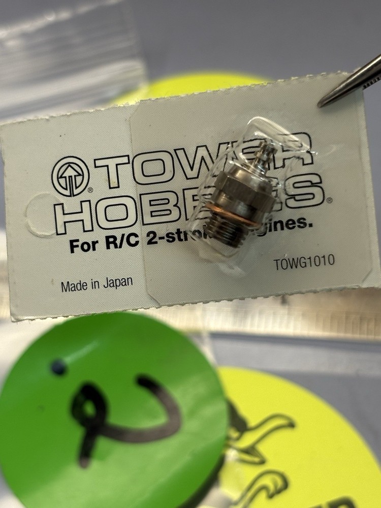 TOWER HOBBIES TOWG1010 GLOW-PLUG for: R/C 2 CYCLE ENGINES