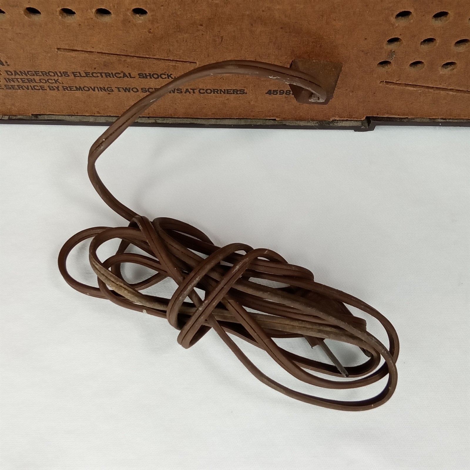 MCM Tube Radio Silvertone 9004 Brown With Twin Speakers Made In USA 1959