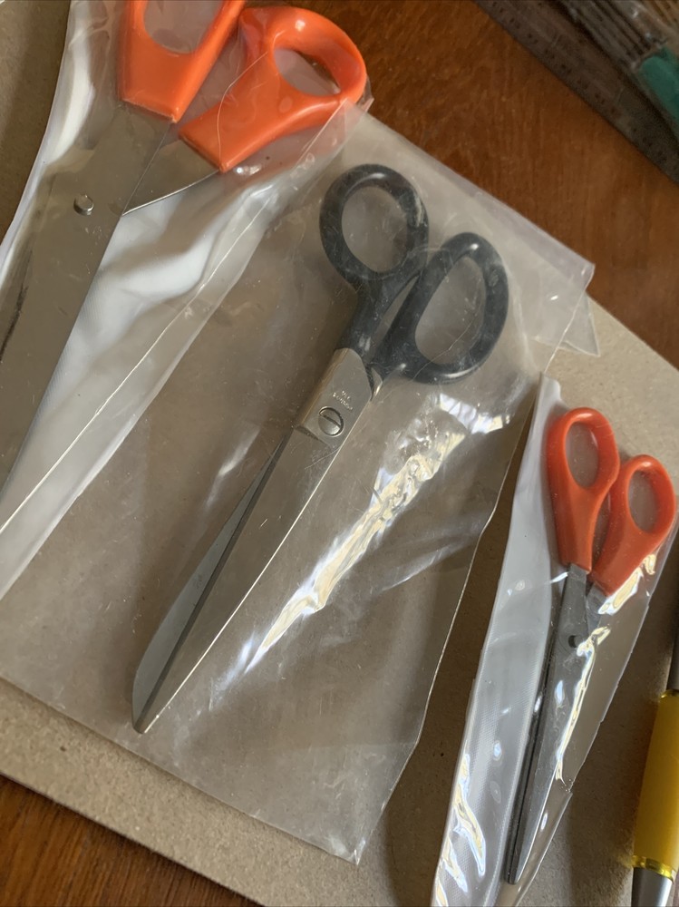 scissors new set of 3