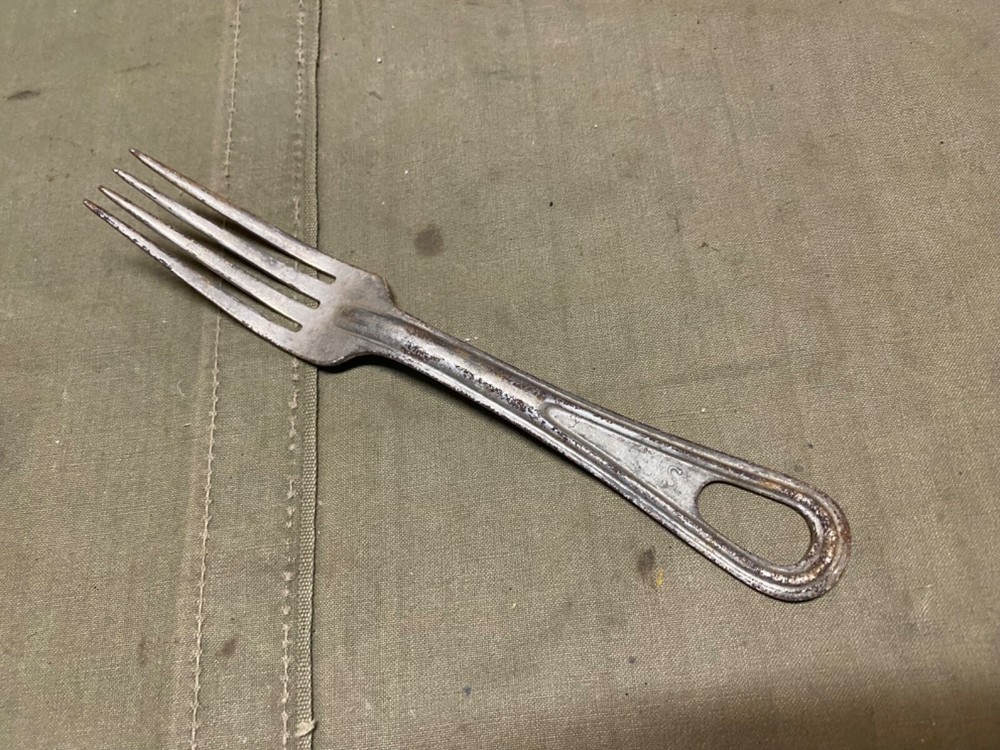 ORIGINAL WWII US ARMY MESS KIT FORK UTENSIL