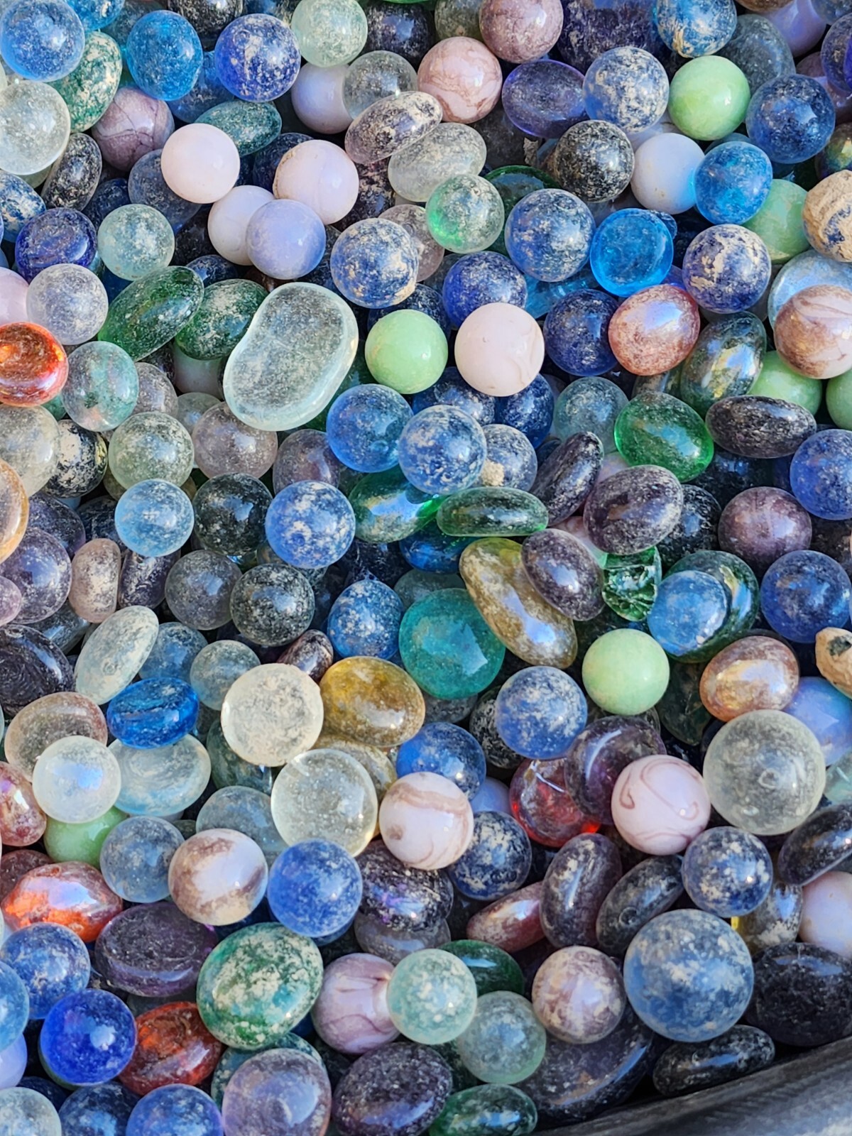 5 LBS MIXED MARBLES, FLAT GLASS MARBLES GEMS, VASE FILLERS, MOSAIC $19.99 PPD