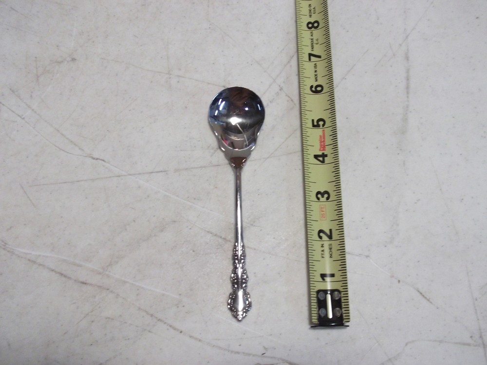 ONEIDA STAINLESS FLATWARE CUBE MARK "SHELLEY" SMALL SUGAR SPOON