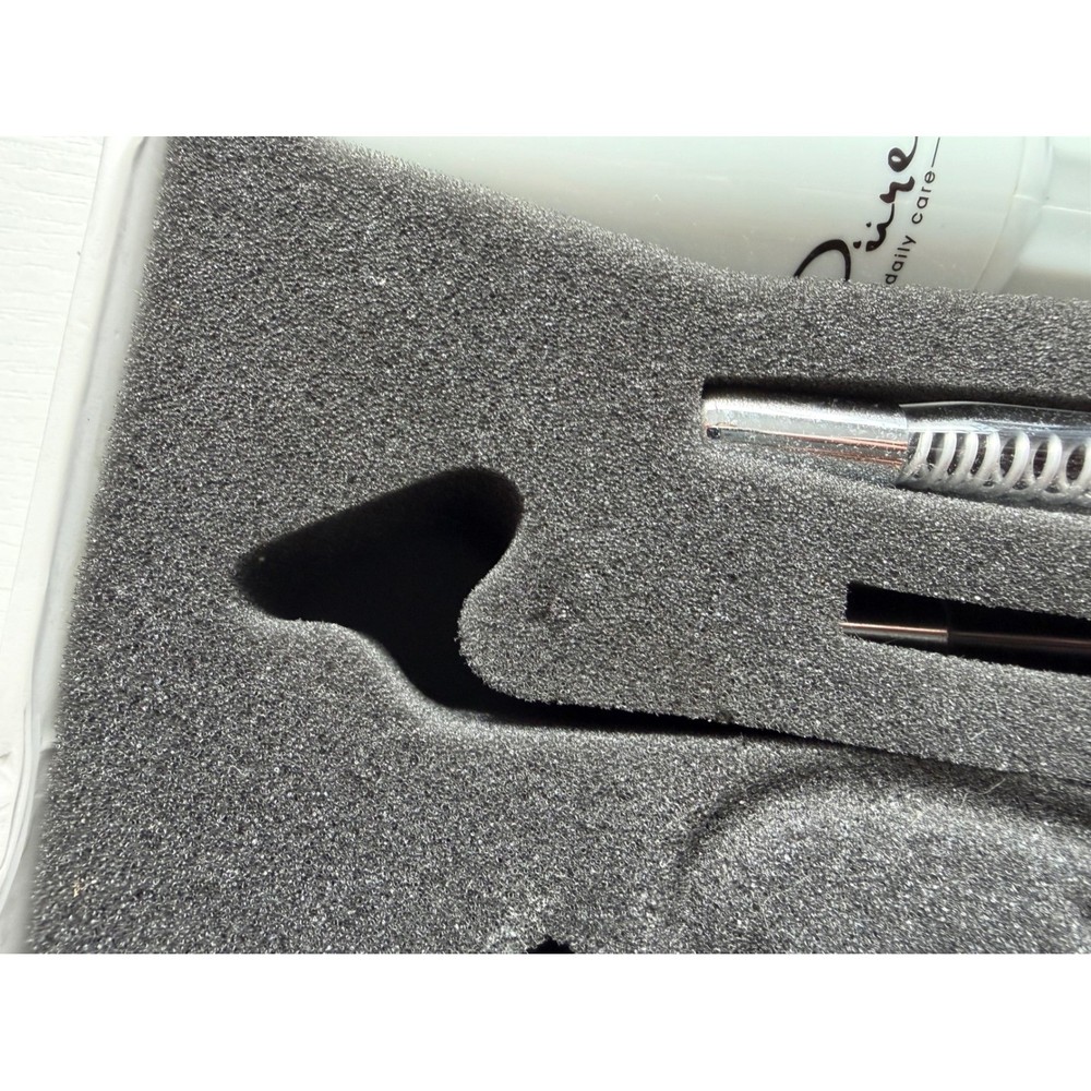 NuDerma Professional High Frequency Wand Neon Argon Missing 1 Attachment