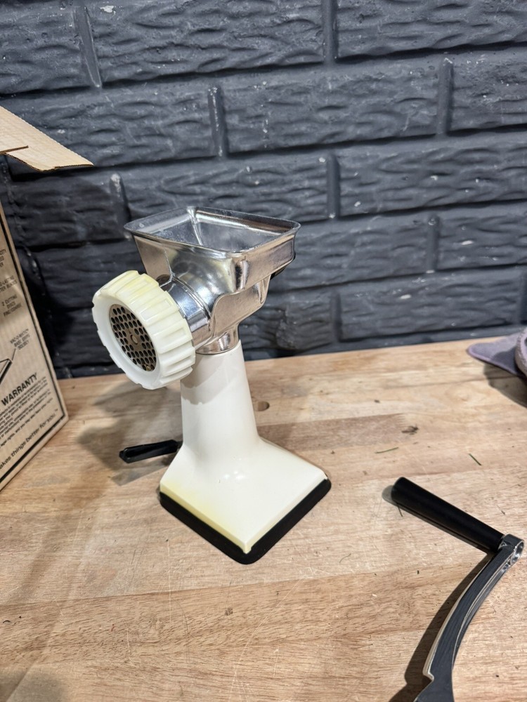 Rival Grind O mat meat grinder White Model 303 READ