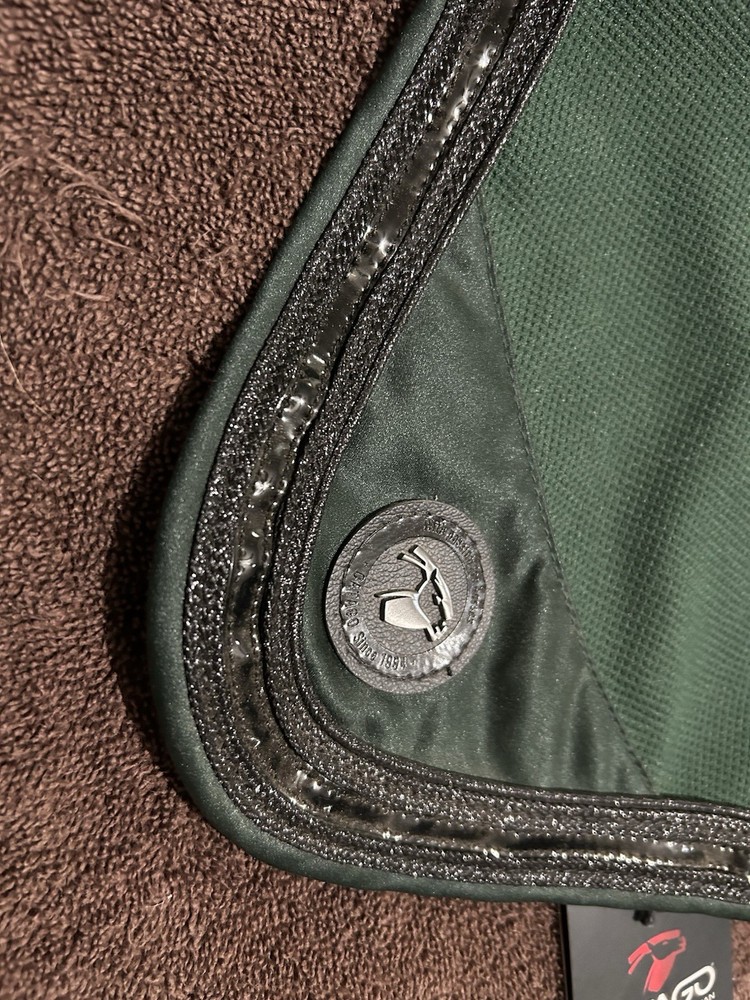 Catago Attitude Bonnet. Green. Full