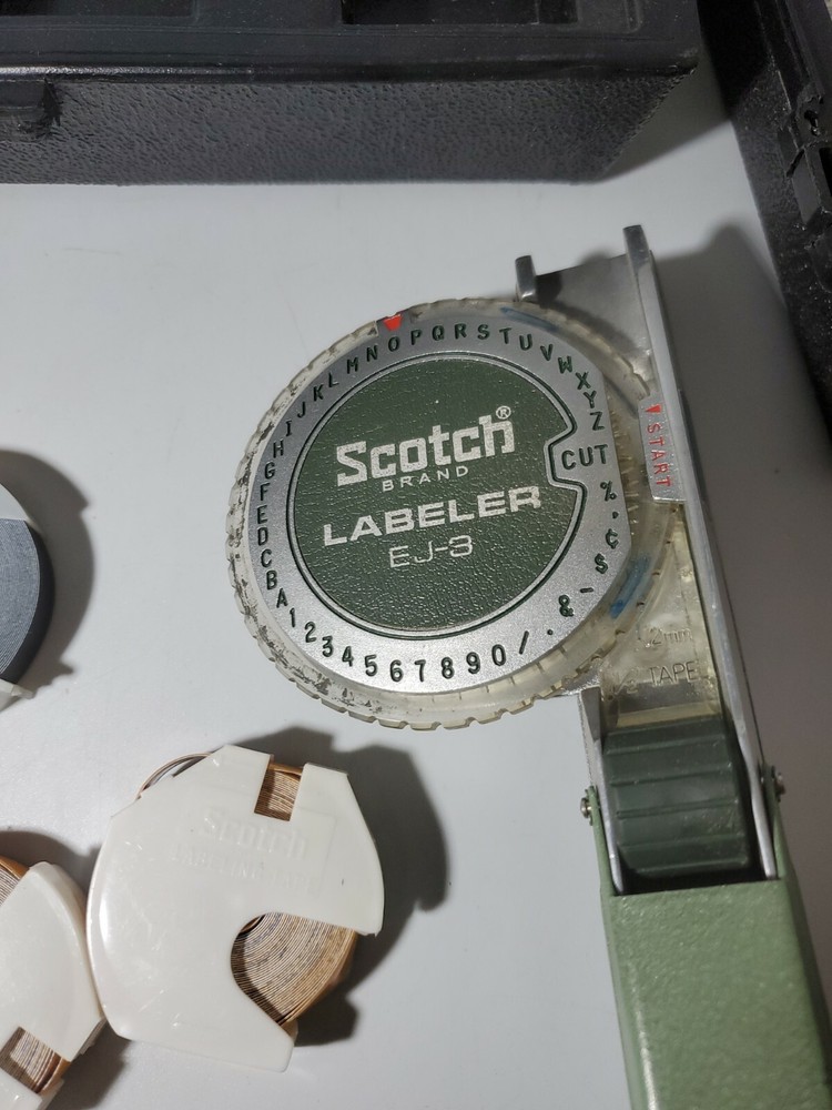 Vintage Scotch Brand EJ-3 Label Maker Labeler Set with Case