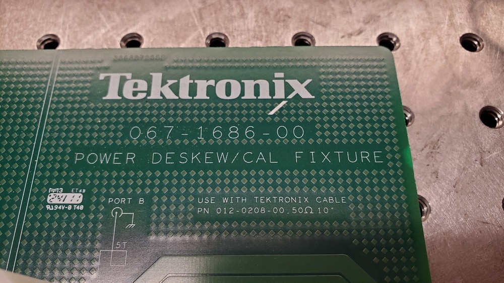 Tektronix TEK-DPG Accessory, Deskew Pulse Generator Signal Source (Refurbished)