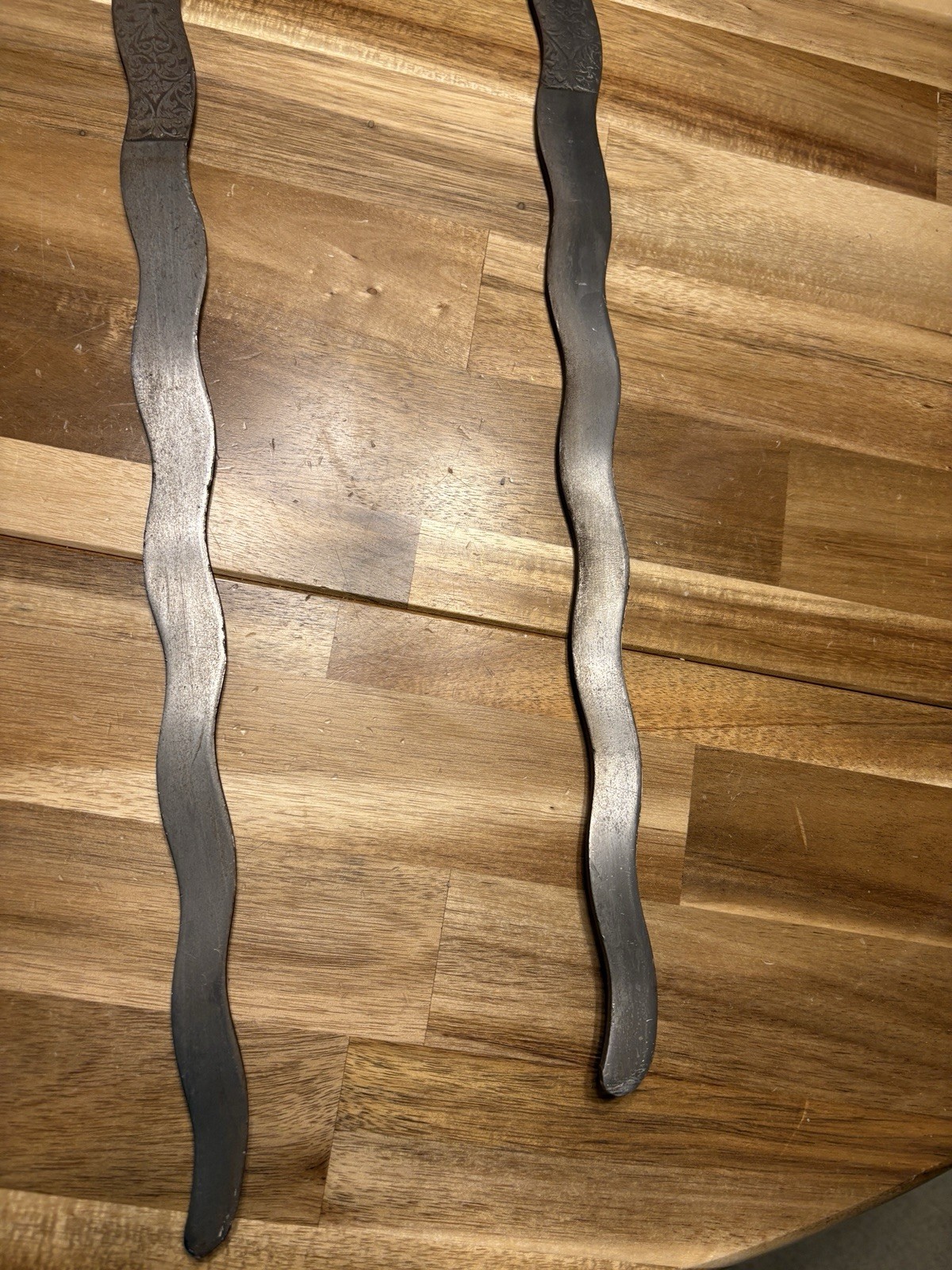 Vintage decorative Set Of Swords, Preowned