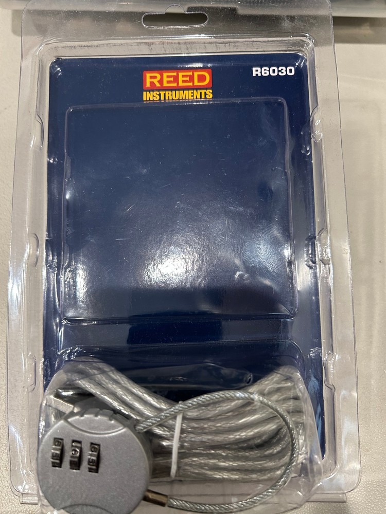 Reed Instruments R6030 Temperature and Humidity Data Logger