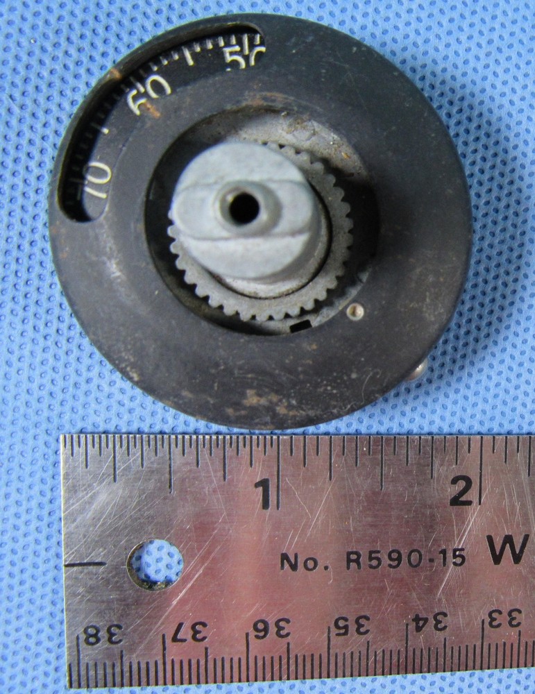 Lot 8 Mixed Rotary Control Knobs Vernier Dials Aluminum Plastic Assorted Vintage