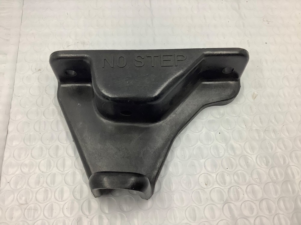 Freightliner RH Hood Latch Anchor