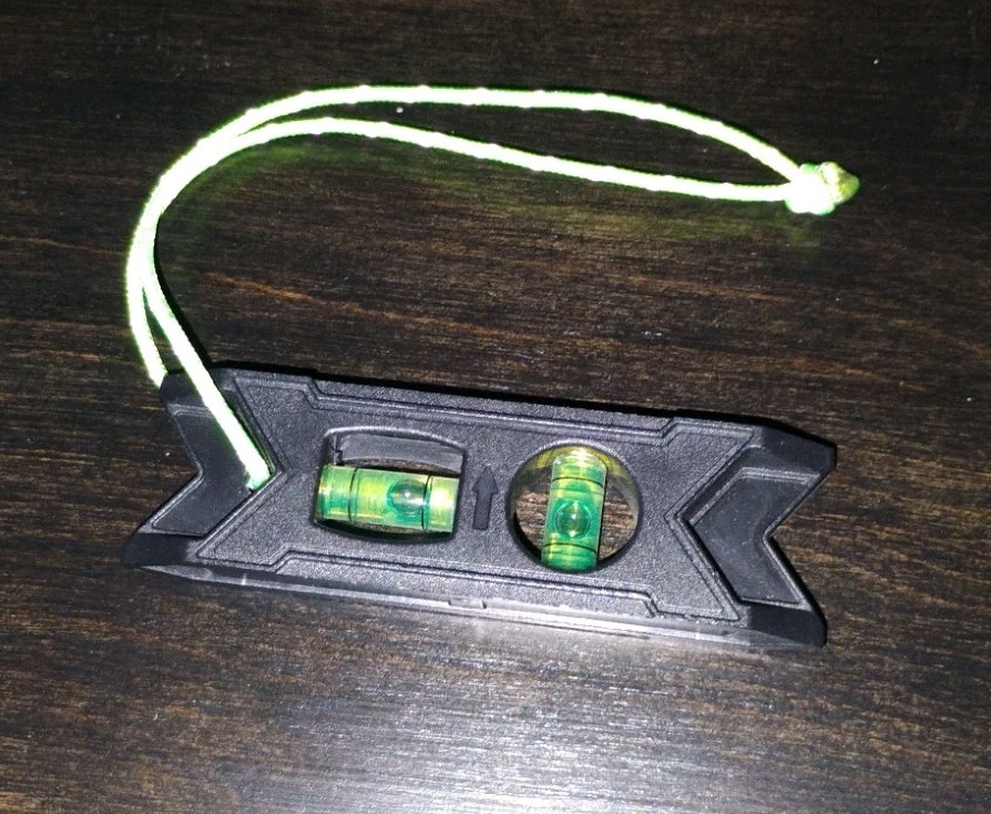 Plastic Mini Level 4"