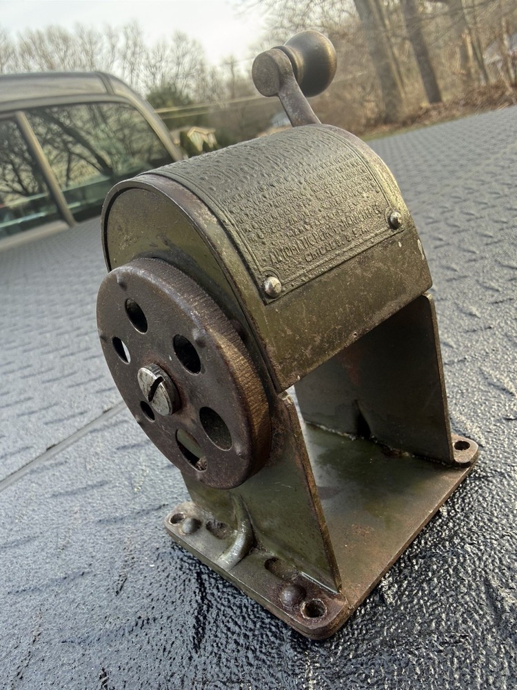 Antique Wizard Pencil Sharpener Works Nice!