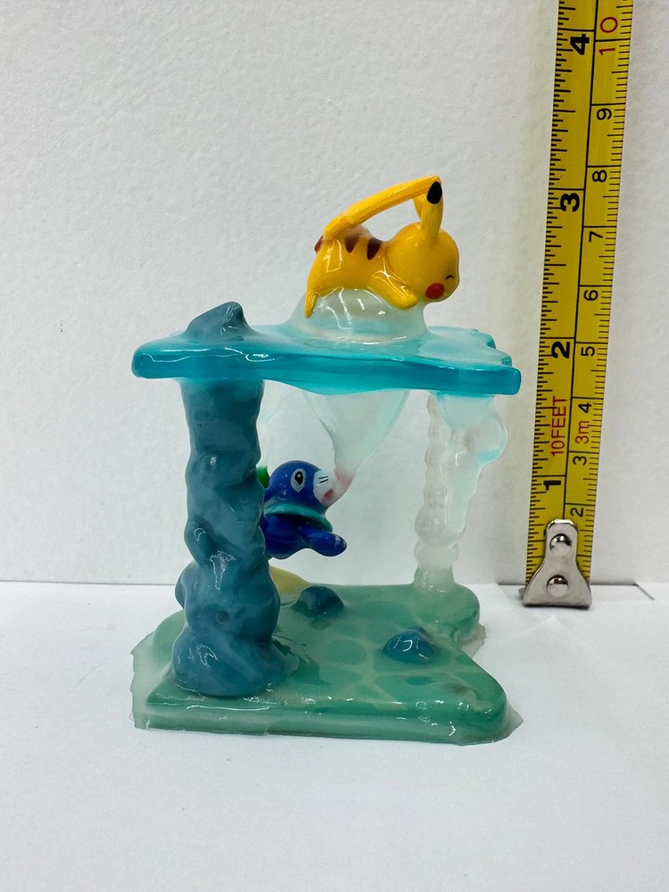 Poplio & Pikachu Underwater Adventures