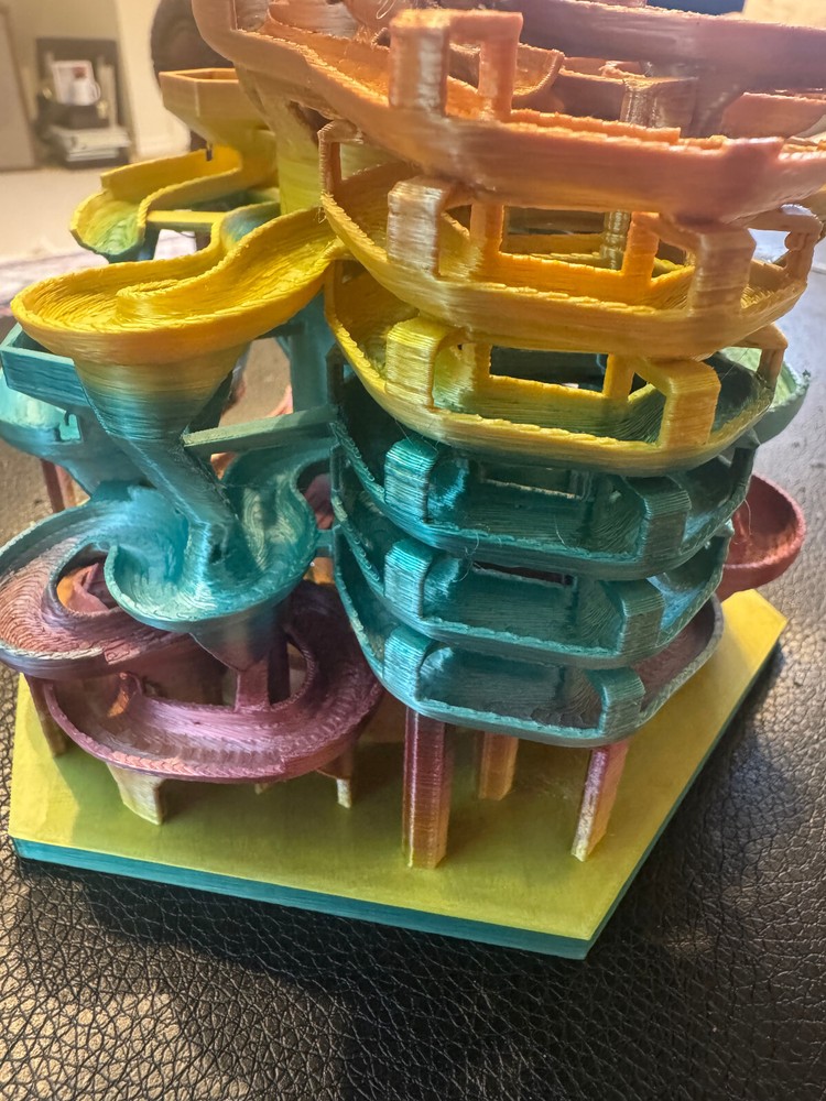 3D Printed Marble Run Machine