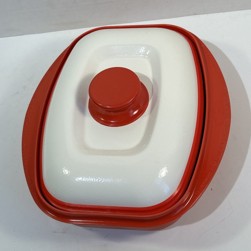RANGE MATE MICROWAVE GRILL Pan Steaks RED/WHITE RECTANGULAR Covered Dish VTG