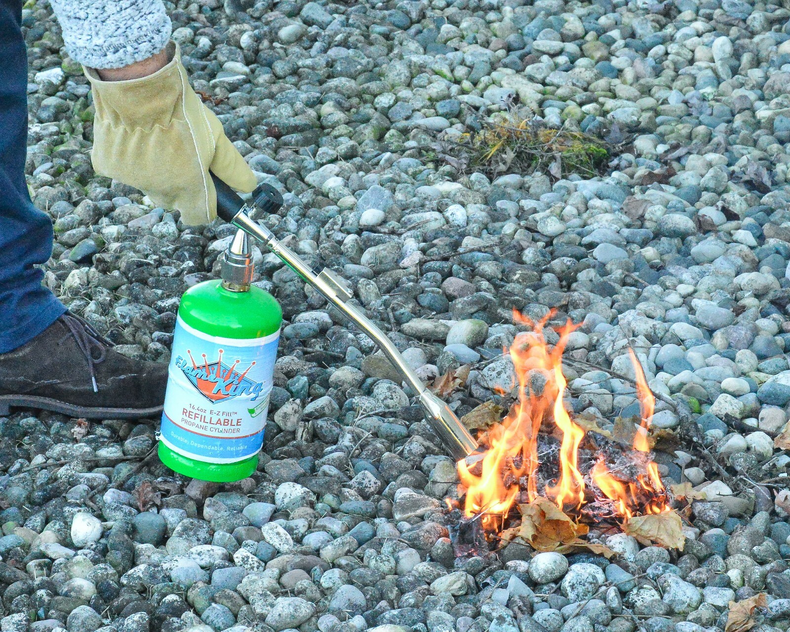 20,000 BTU Handheld Slanted Propane Charcoal Lighter Torch