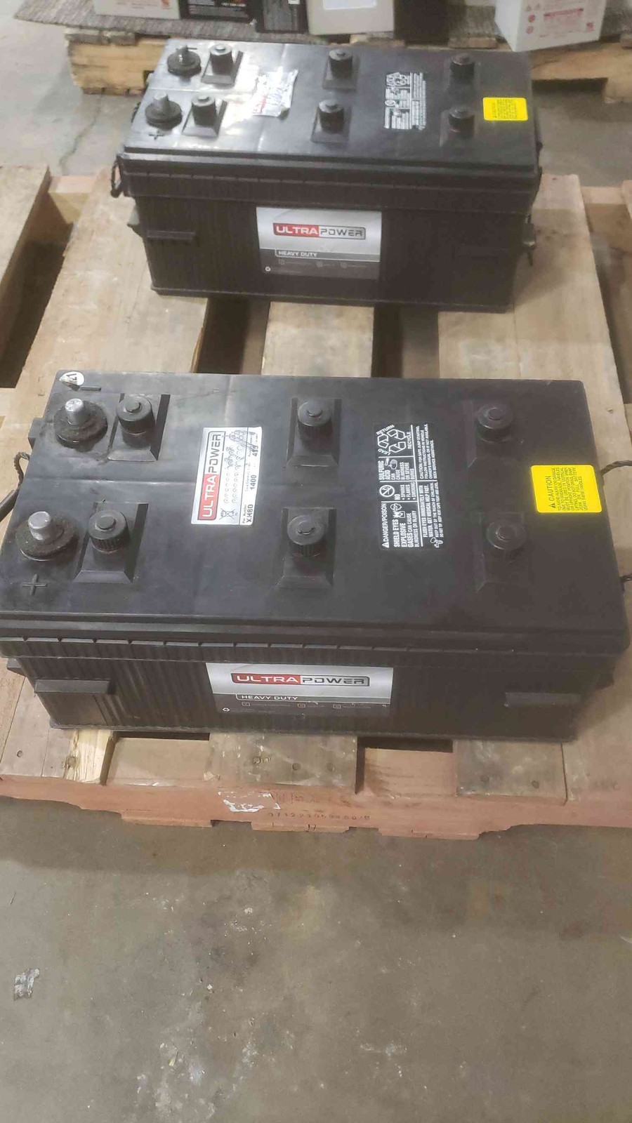 ULTRAPOWER XH8D 12V 1400 CCA Maintenance-Free Heavy Duty Battery (SKU: 110807)