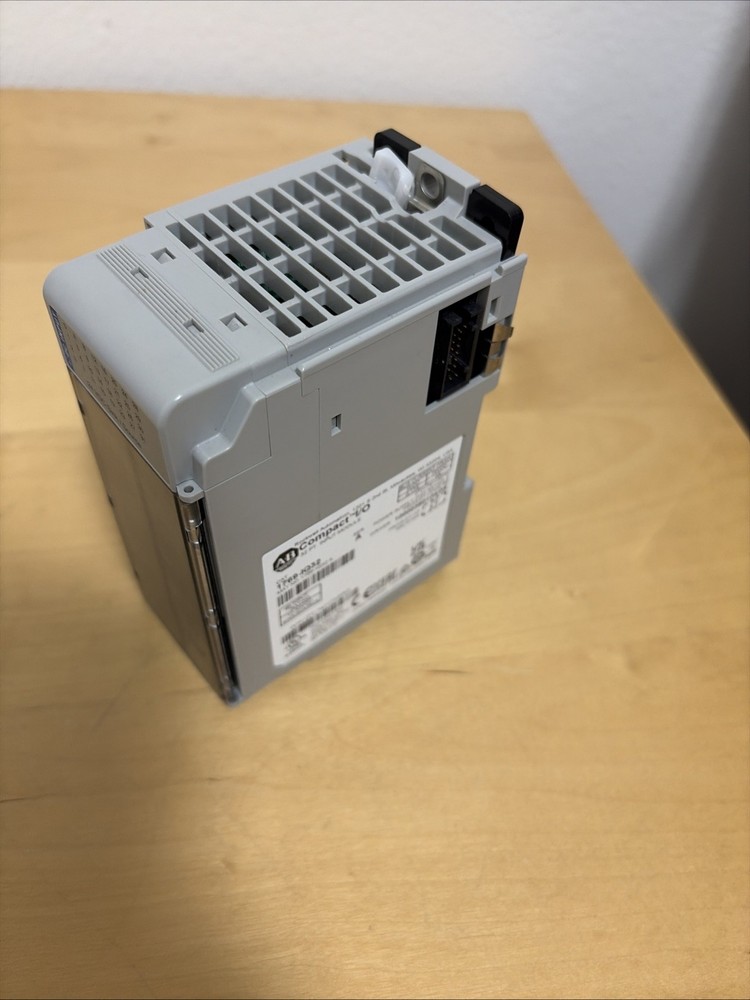 AB 1769-IQ32 /A CompactLogix 24V DC Input Module 1769IQ32